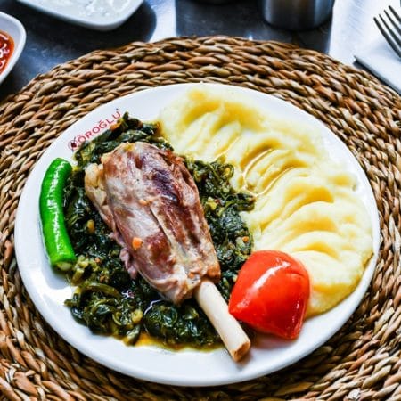 Ispanaklı Kuzu Buğulama