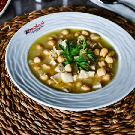 Nohutlu İşkembe Güveç